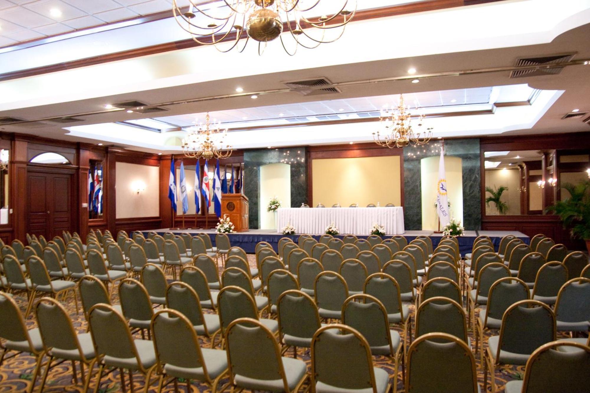 Hotel Globales Camino Real Манагуа Екстер'єр фото