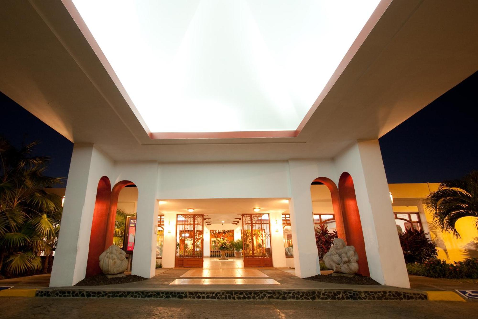 Hotel Globales Camino Real Манагуа Екстер'єр фото
