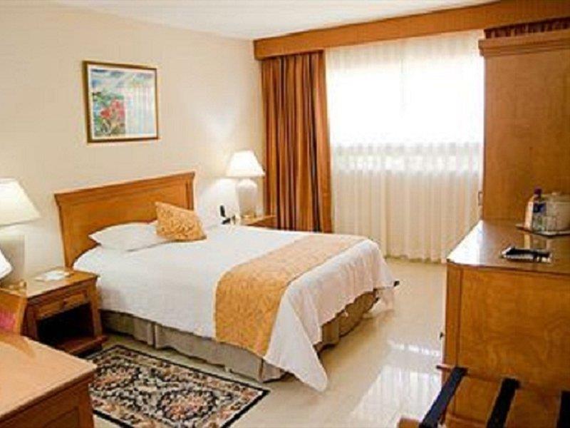 Hotel Globales Camino Real Манагуа Екстер'єр фото
